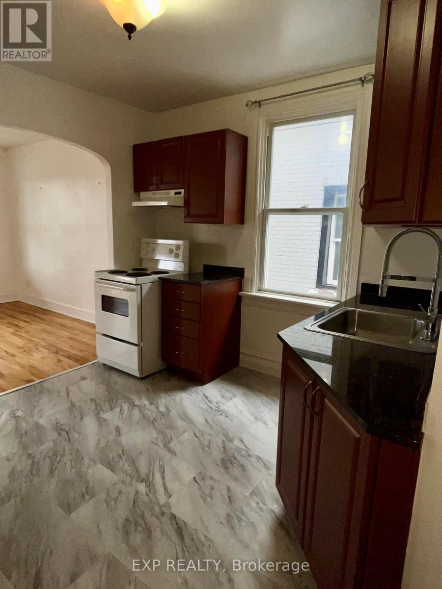446 CAMBRIDGE STREET S — photo 42