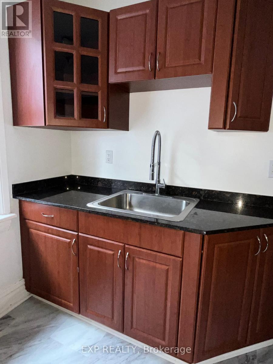 446 CAMBRIDGE STREET S — photo 36