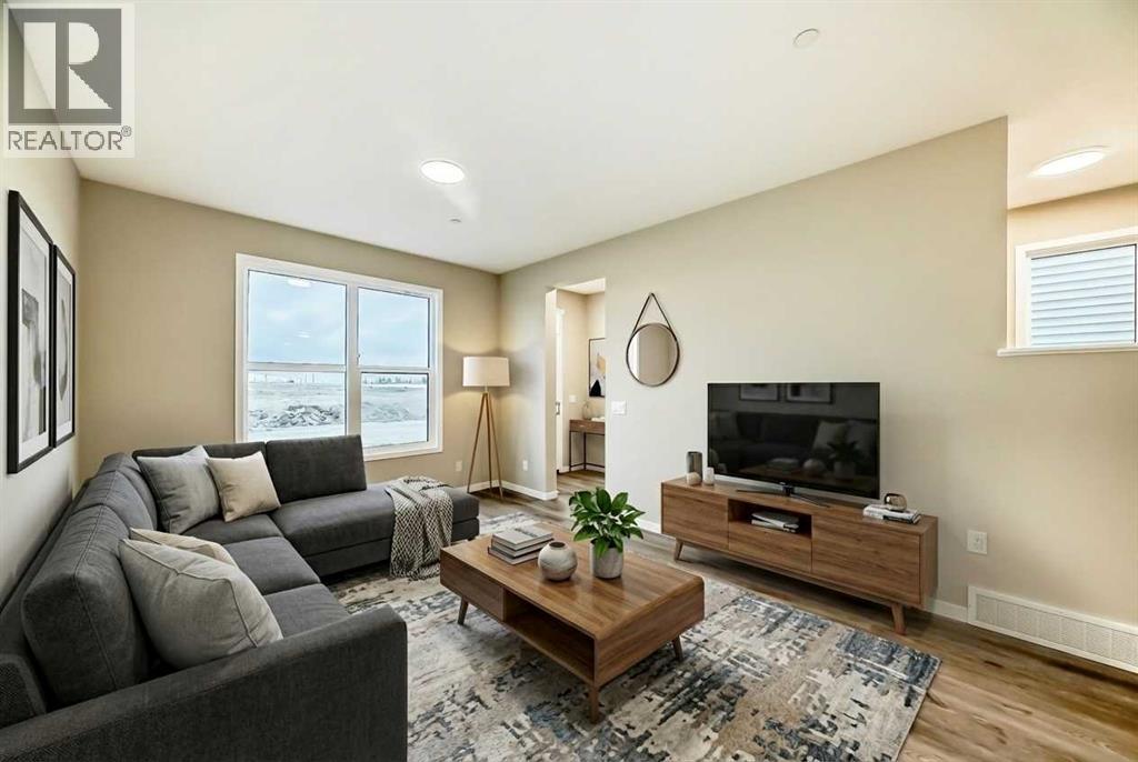 Single Family House for Sale in  Hotchkiss Road SE Hotchkiss Calgary 