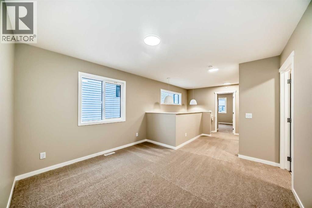 Single Family House for Sale in  Hotchkiss Road SE Hotchkiss Calgary 