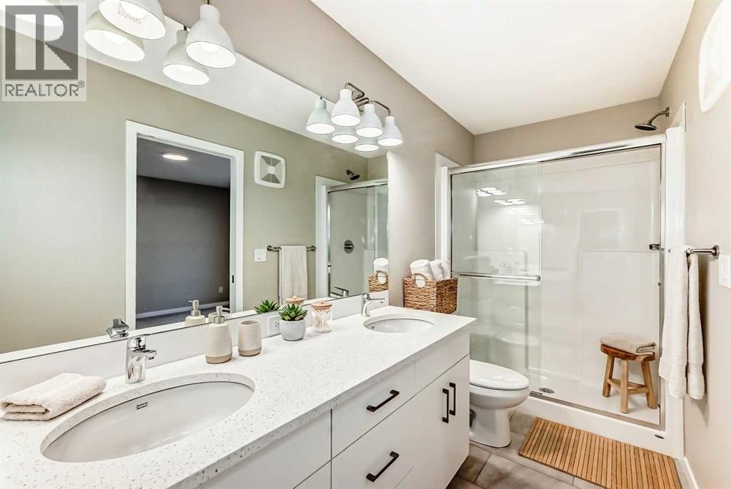 Single Family House for Sale in  Hotchkiss Road SE Hotchkiss Calgary 