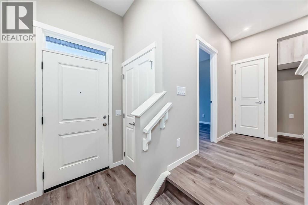 Single Family House for Sale in  Hotchkiss Road SE Hotchkiss Calgary 