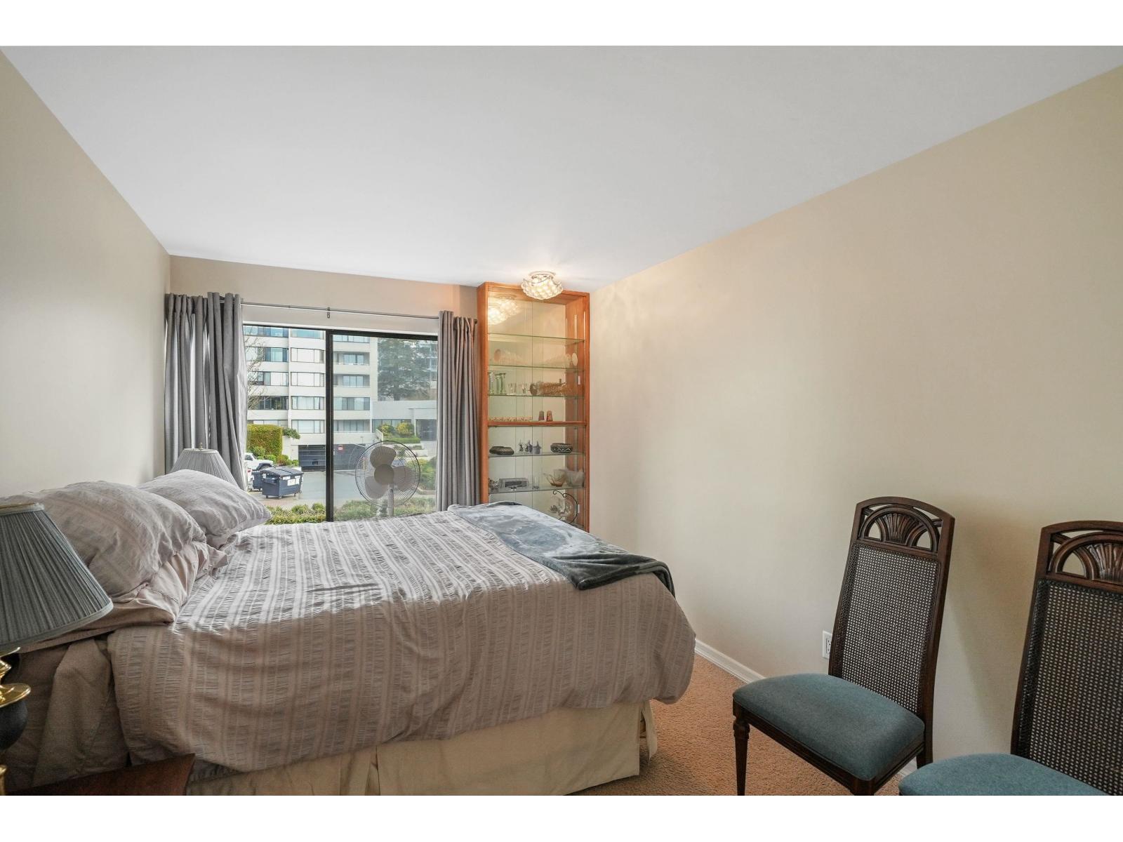 308 1437 FOSTER STREET, White Rock