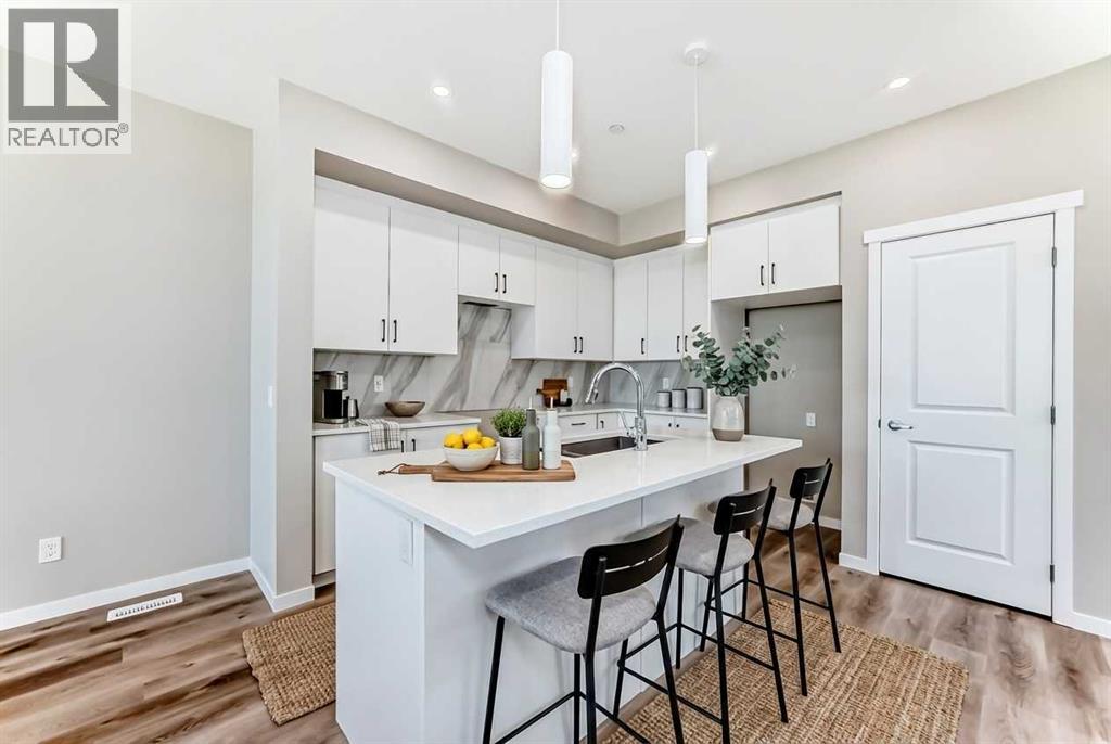 Single Family House for Sale in  Hotchkiss Drive SE Hotchkiss Calgary 