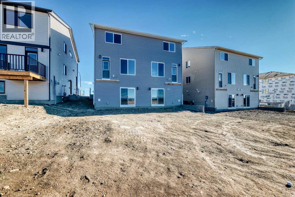 Single Family House for Sale in  Hotchkiss Road SE Hotchkiss Calgary 