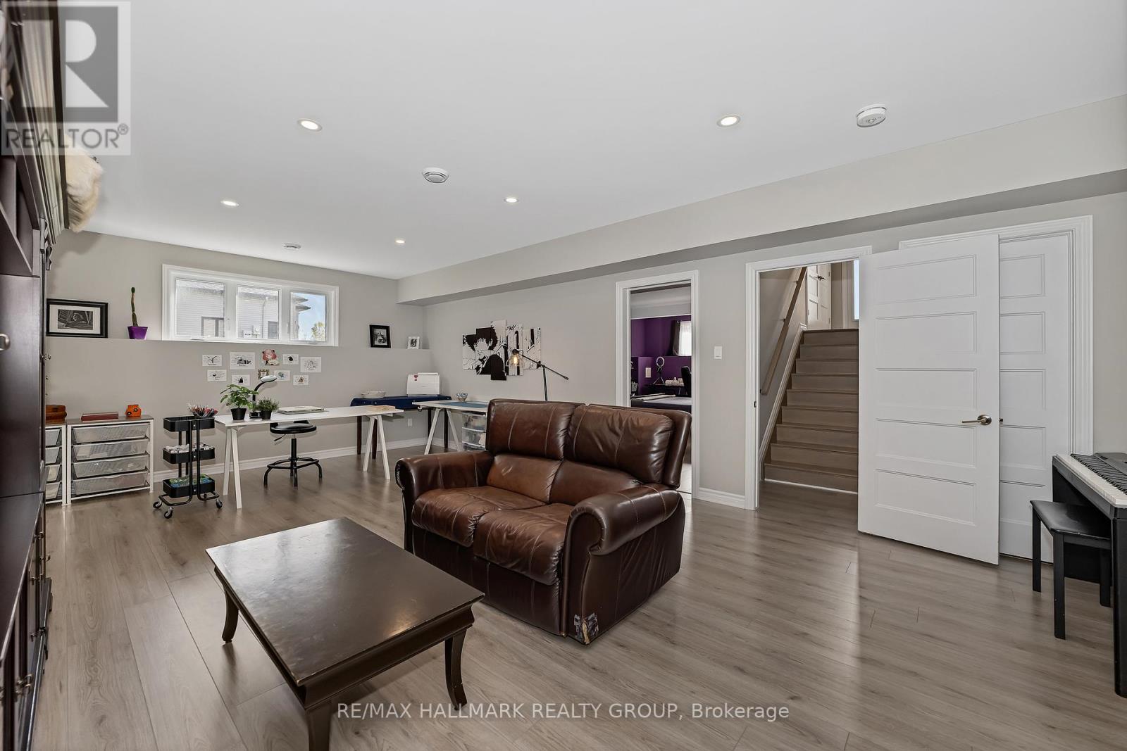 1350 COUNTRY LANE — photo 24