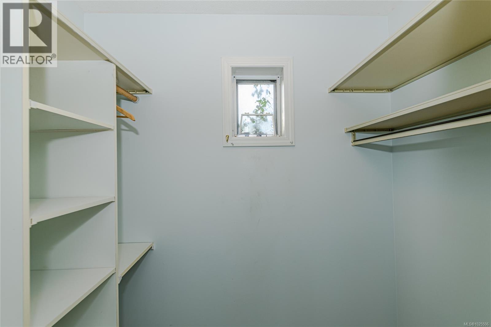 2082 135 Brinkworthy Road, Salt Spring