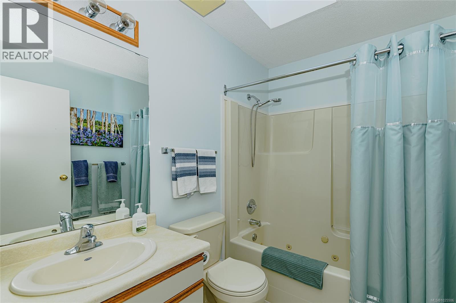 2082 135 Brinkworthy Road, Salt Spring