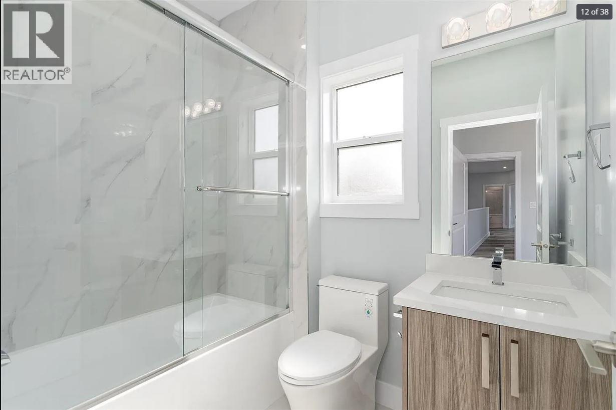 1046 Martin Avenue Unit# 3, Kelowna