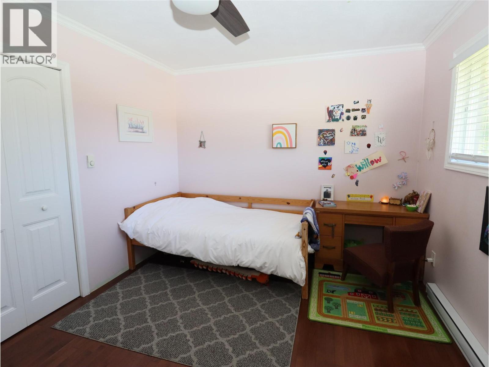 5015 SIMINOFF Road, Grand Forks