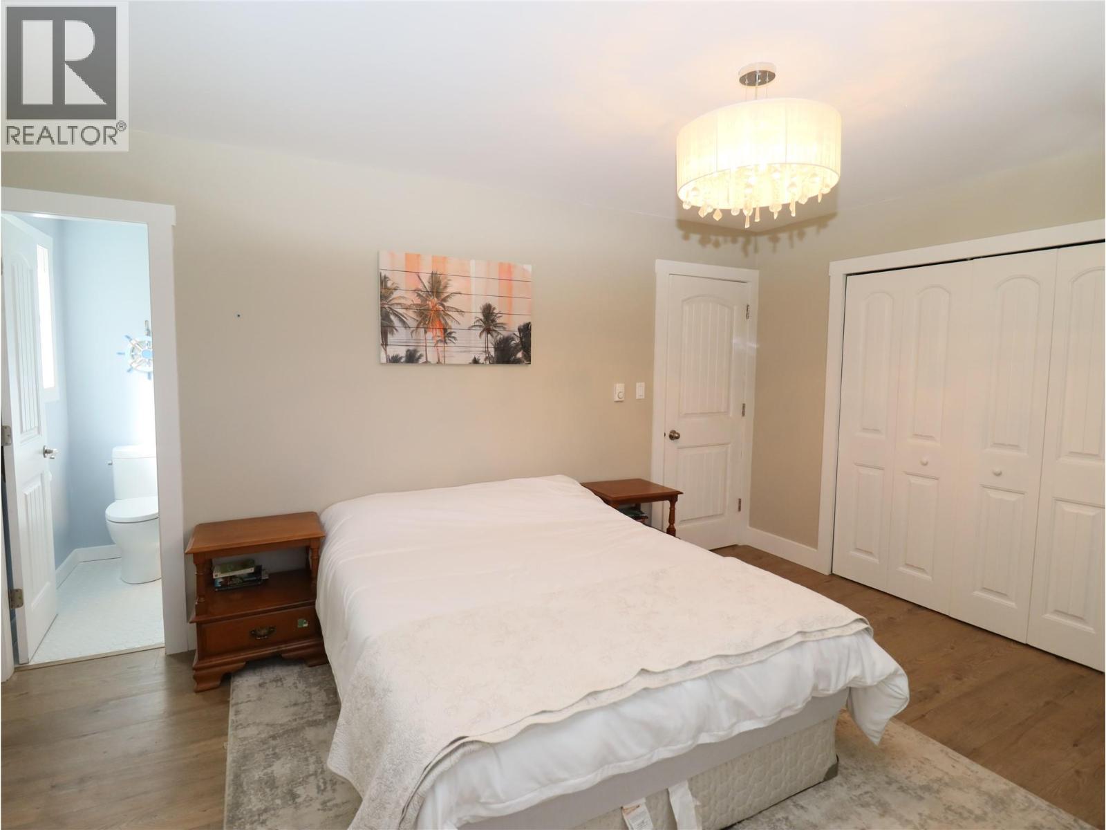 5015 SIMINOFF Road, Grand Forks