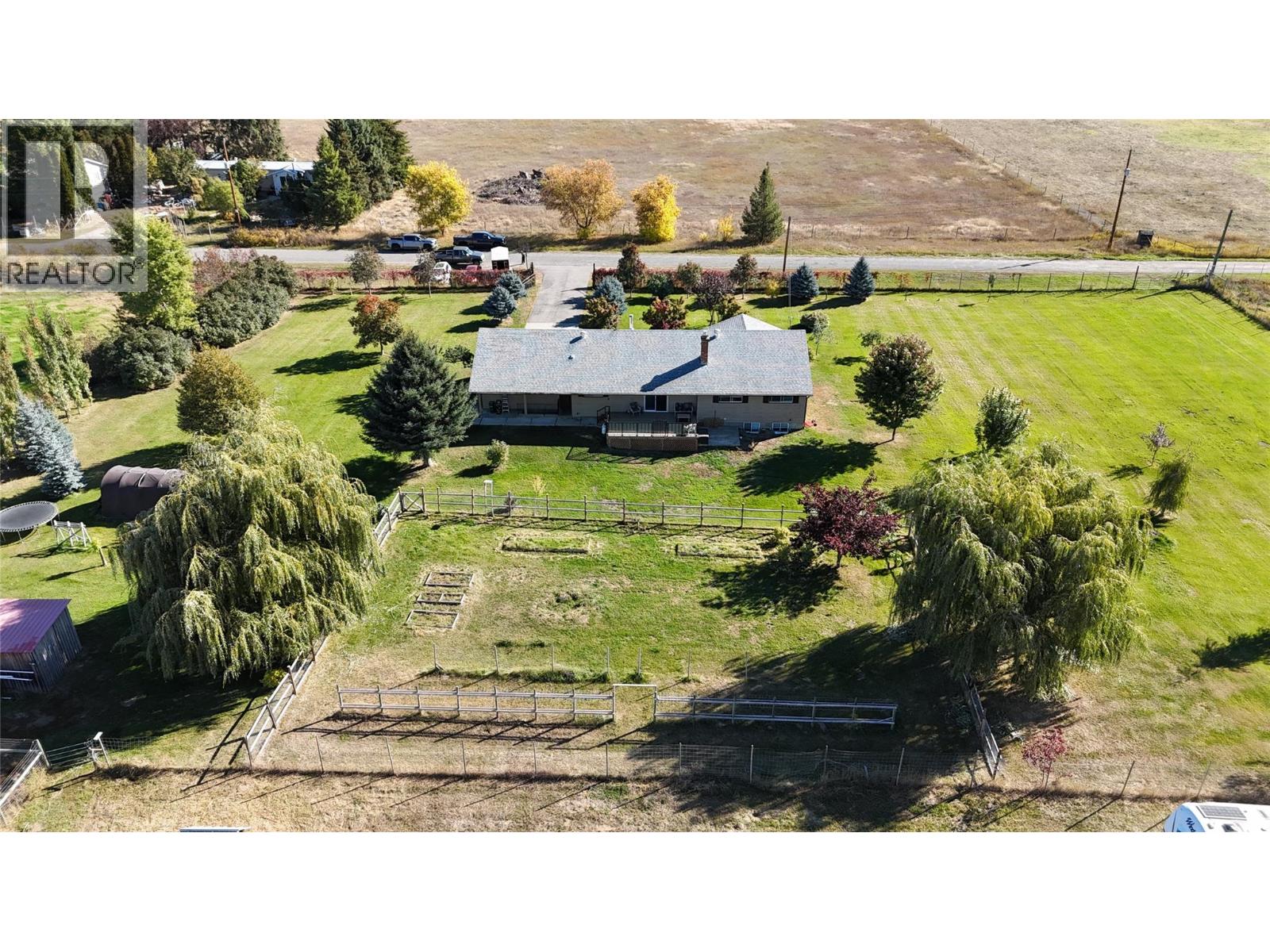 5015 SIMINOFF Road, Grand Forks