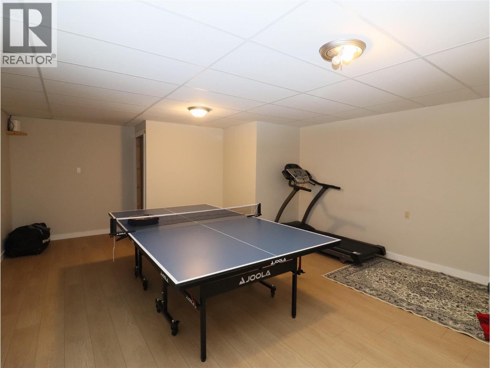 5015 SIMINOFF Road, Grand Forks