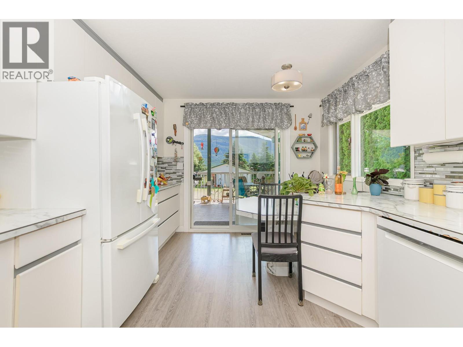 6601 97A Highway, Enderby