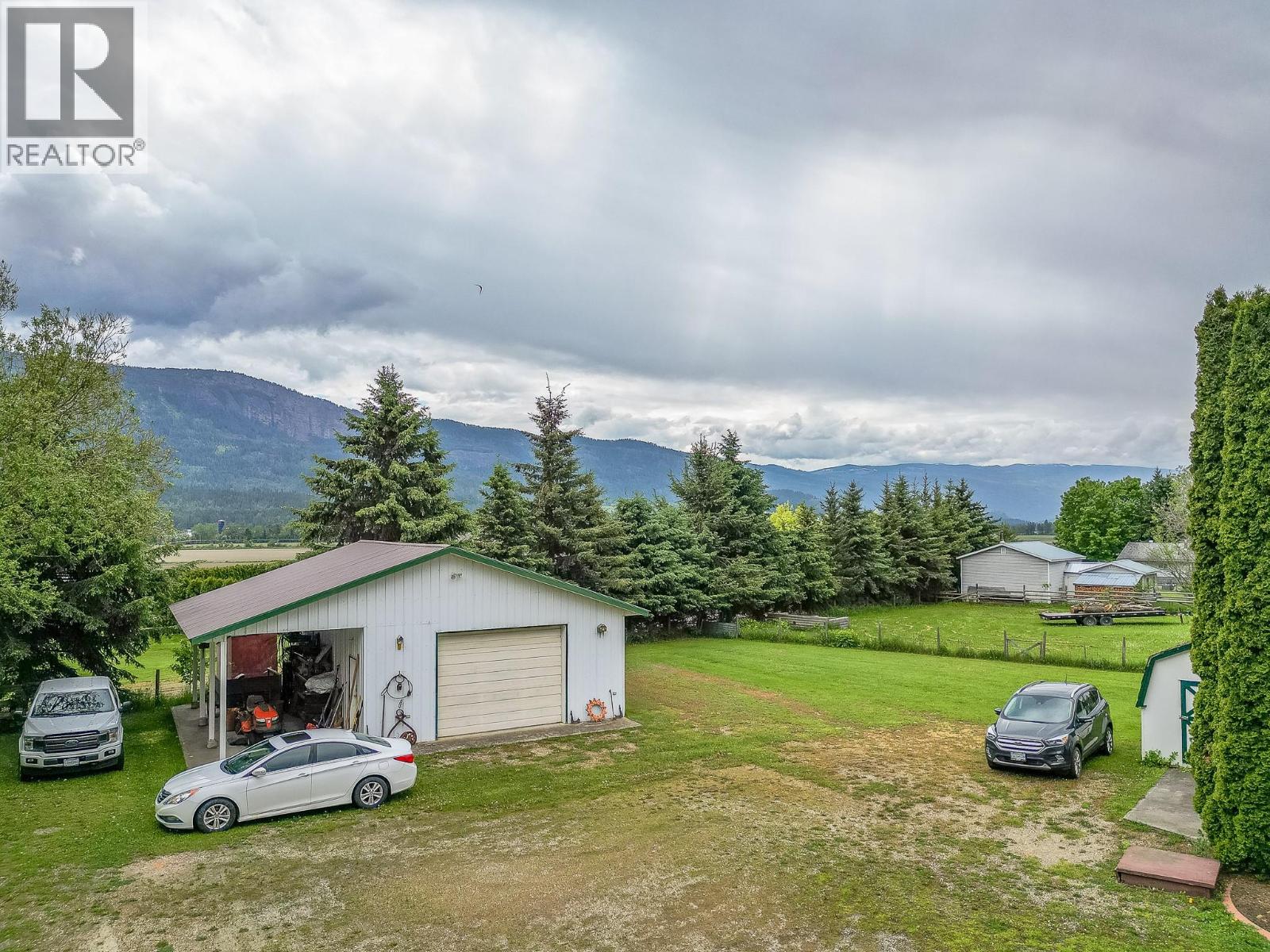 6601 97A Highway, Enderby