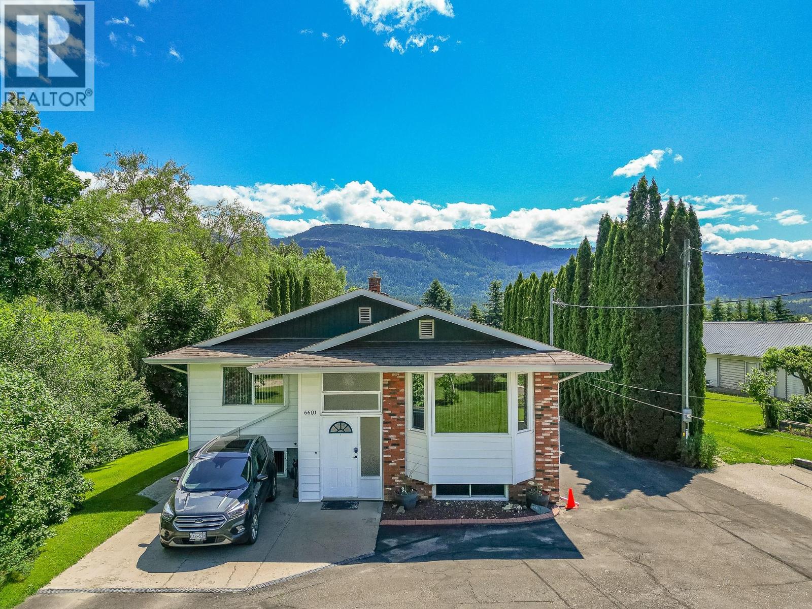 6601 97A Highway, Enderby