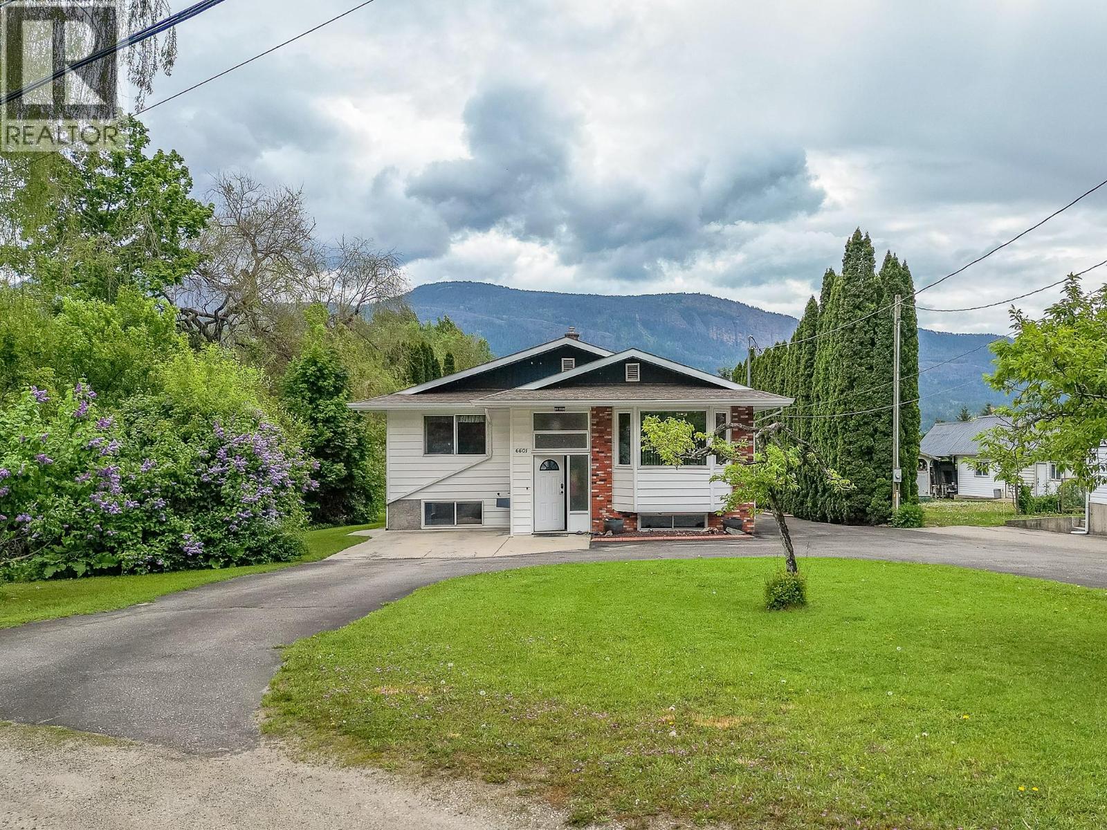 6601 97A Highway, Enderby