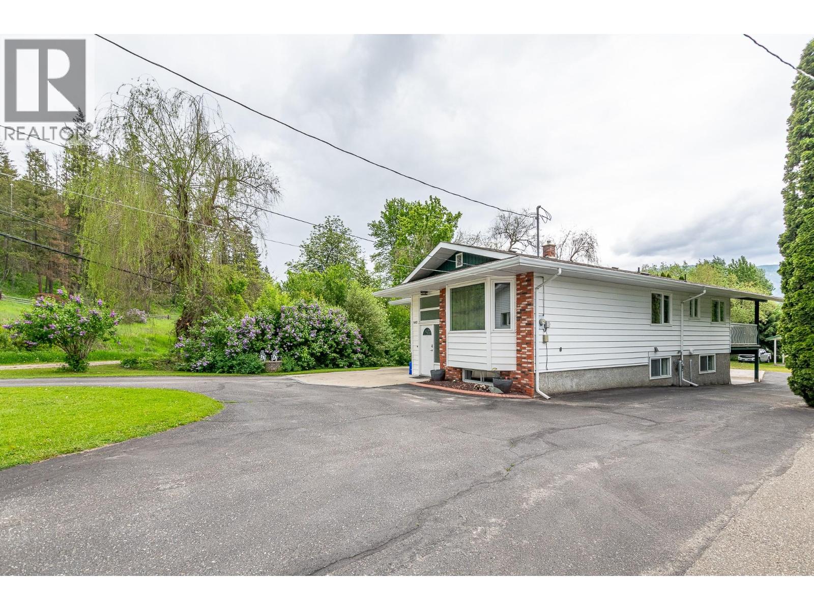 6601 97A Highway, Enderby