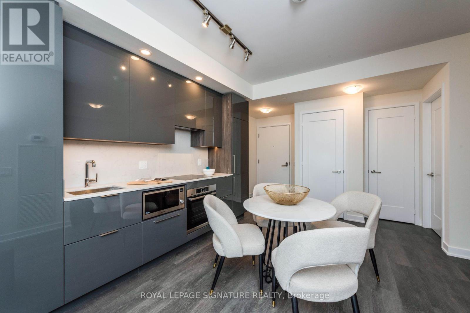 #5006 28 FREELAND STREET - 5