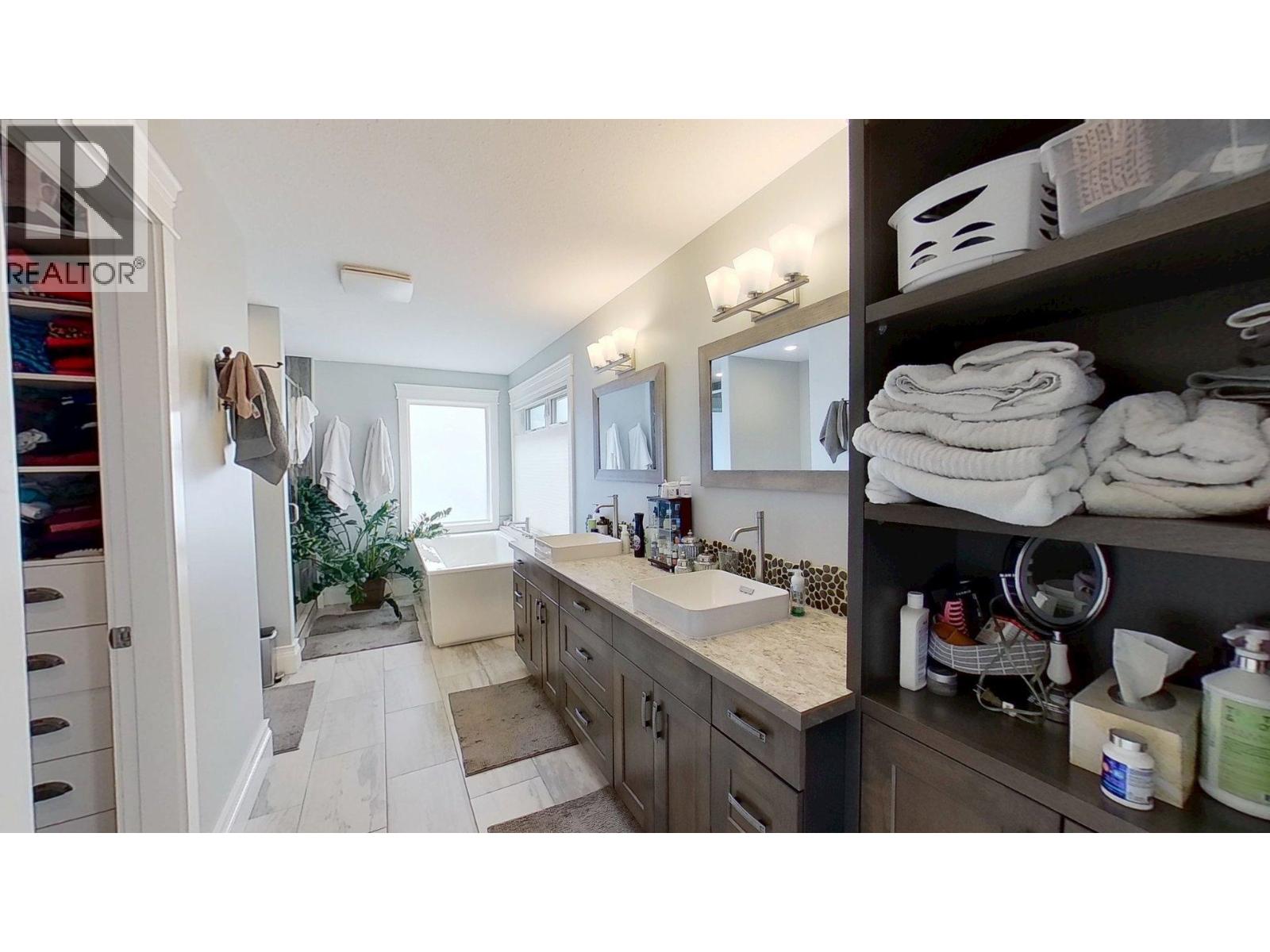 10604 108 STREET, Fort St. John