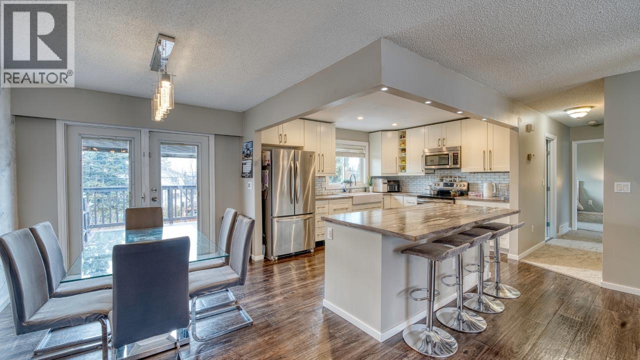 11416 92 STREET - 5