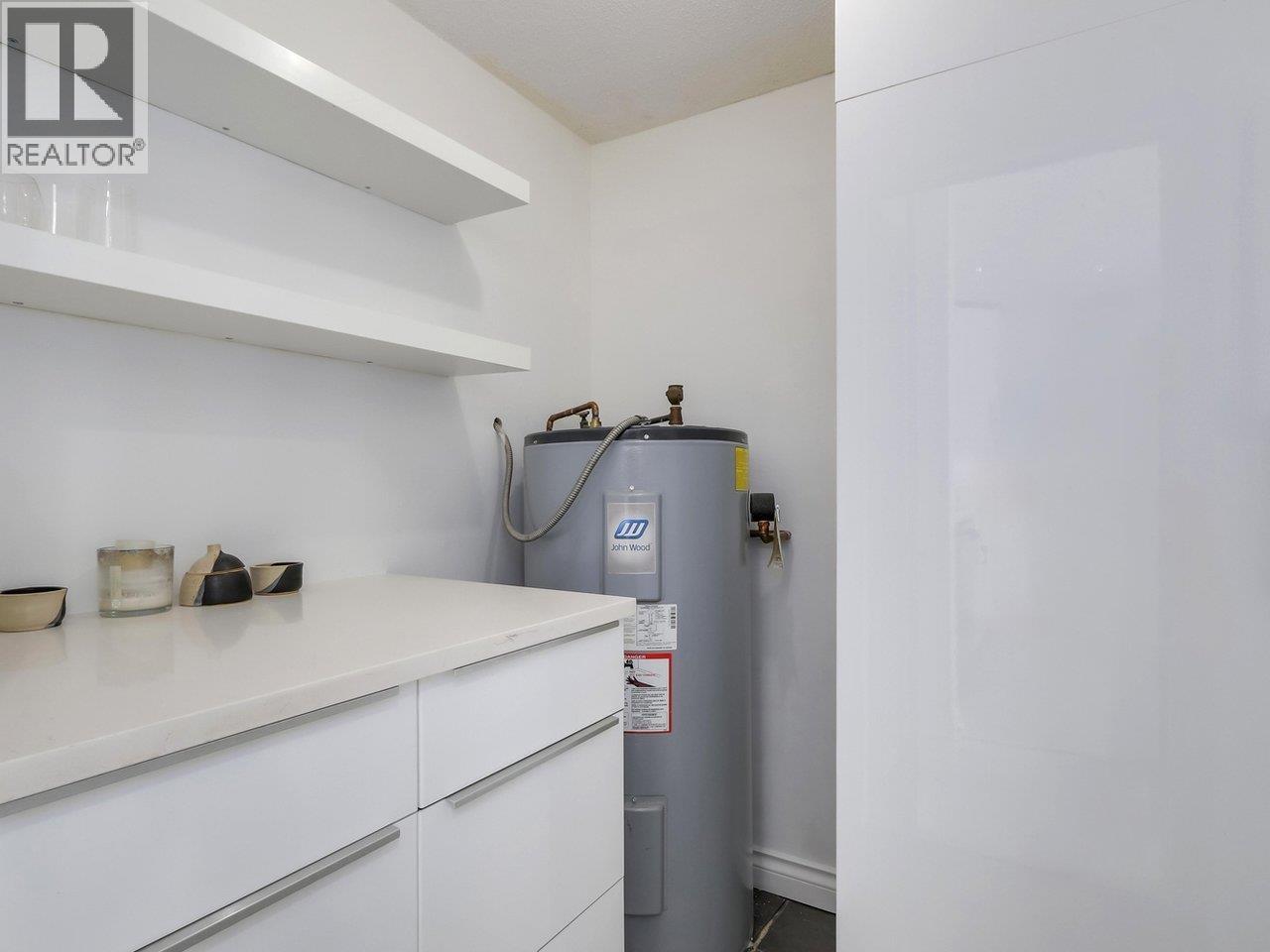 29 900 W 17TH STREET, North Vancouver