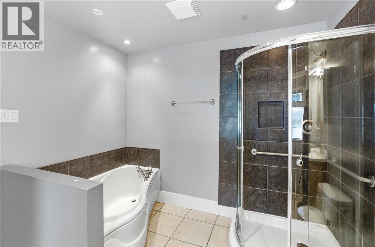 201 Ritchie Avenue, Trail