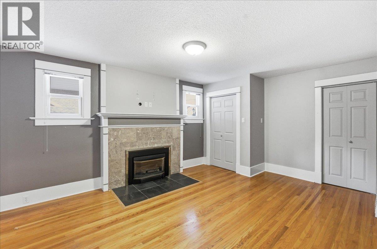 201 Ritchie Avenue, Trail