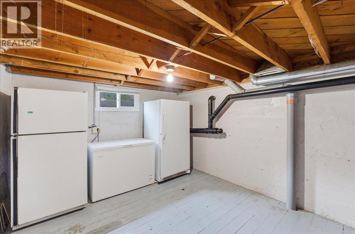 201 Ritchie Avenue, Trail