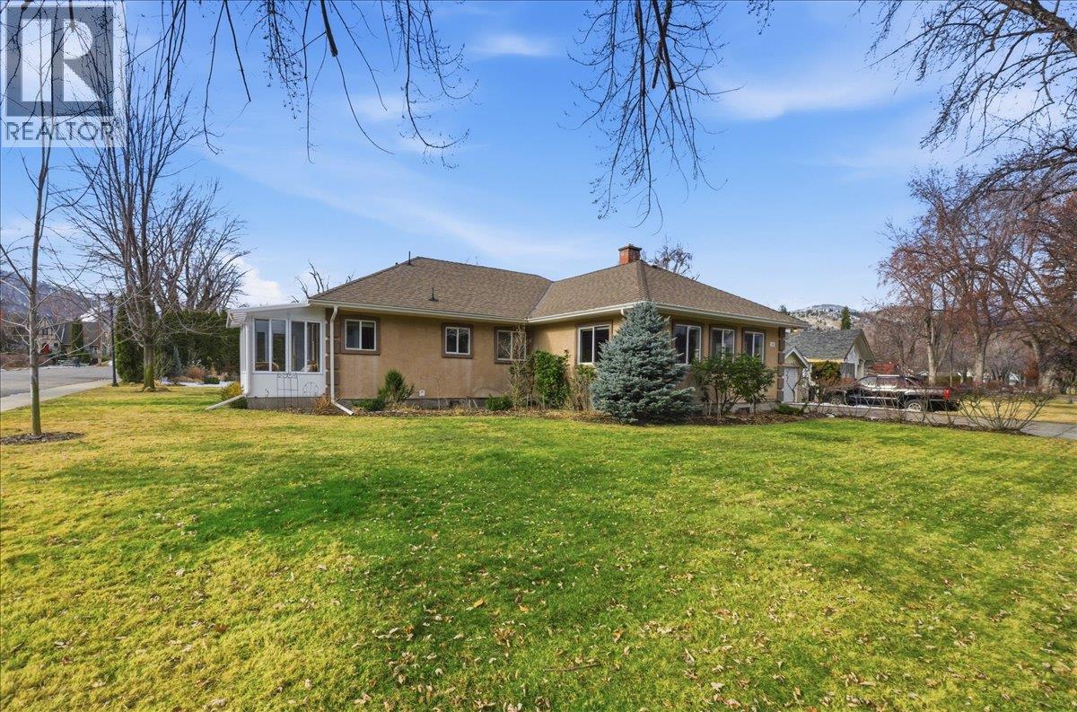 201 Ritchie Avenue, Trail