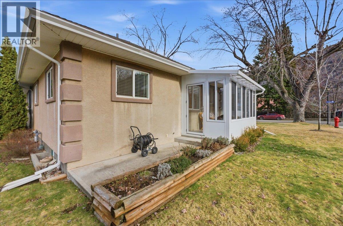 201 Ritchie Avenue, Trail