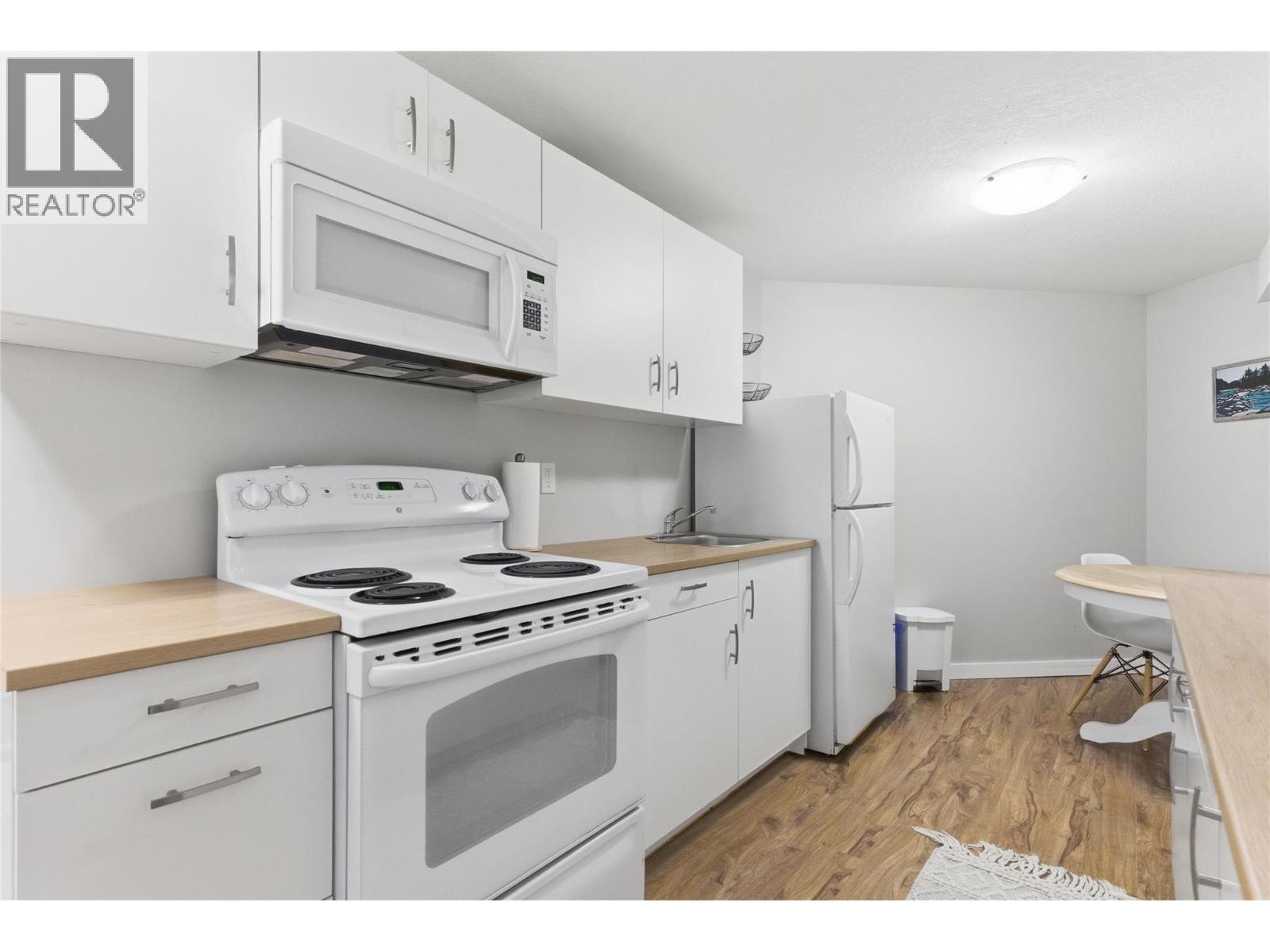 910 HEATHERTON COURT - 27