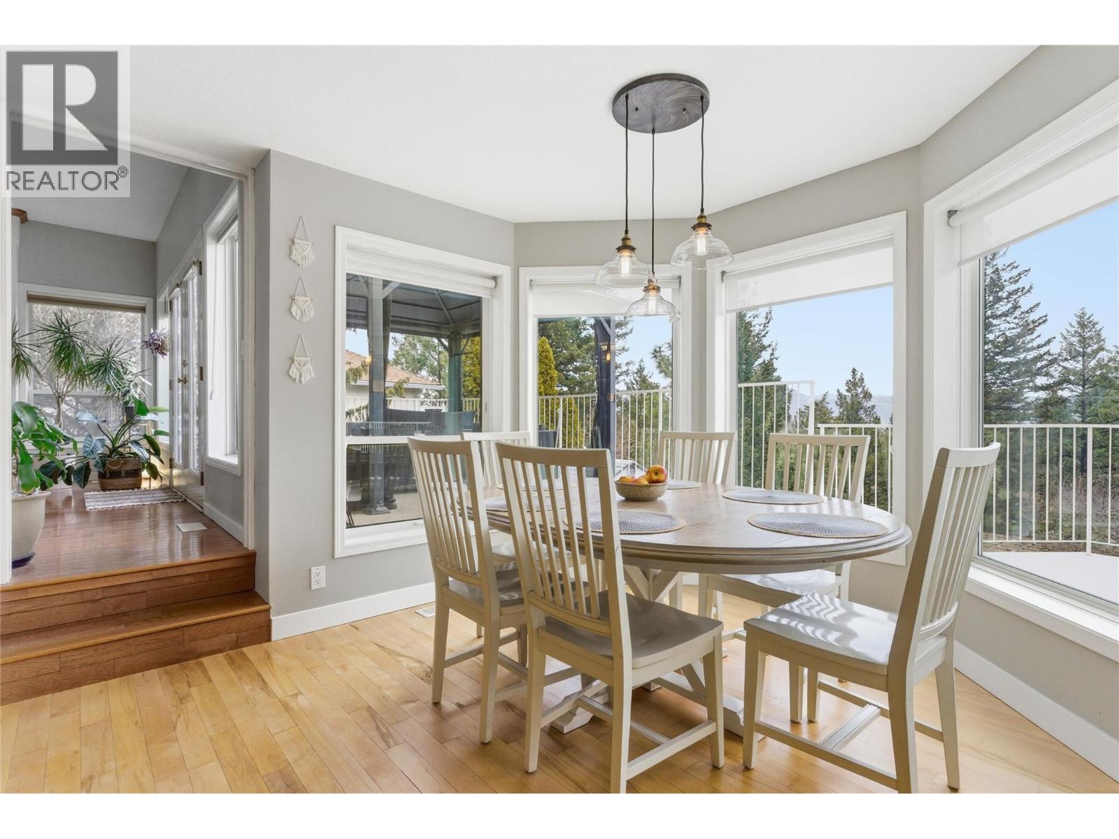 910 HEATHERTON COURT - 12