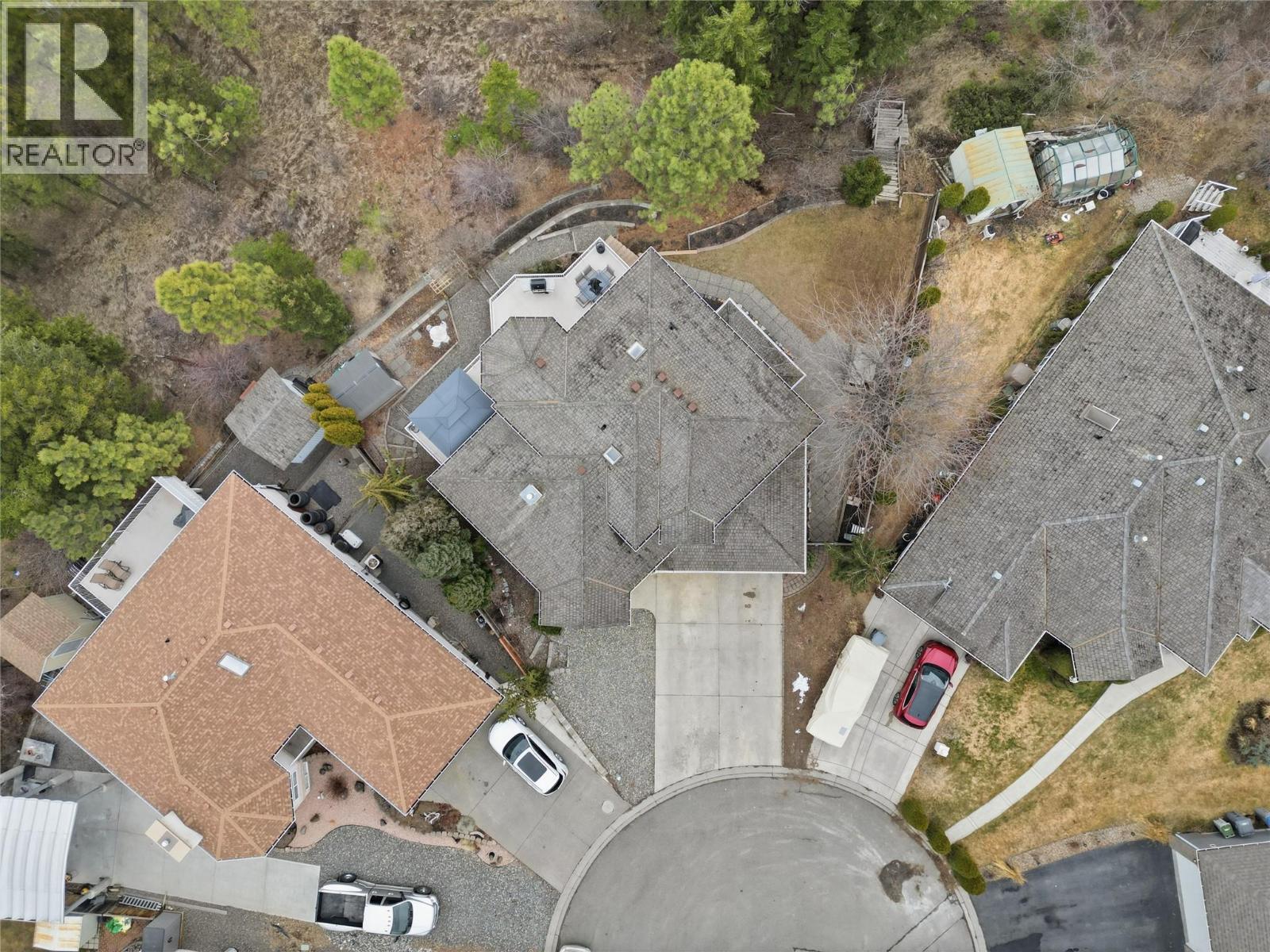 910 HEATHERTON COURT - 48