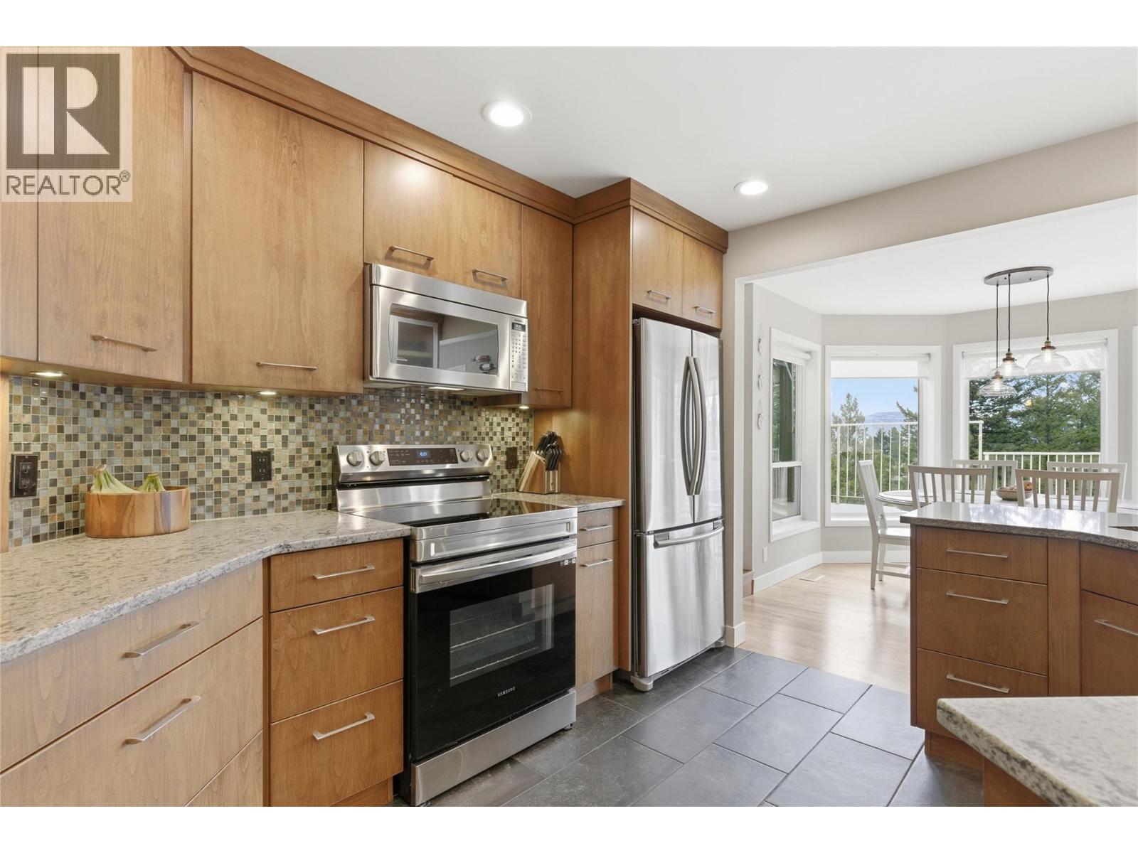 910 HEATHERTON COURT - Image 2