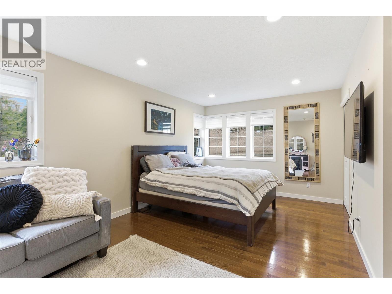 910 HEATHERTON COURT - 20