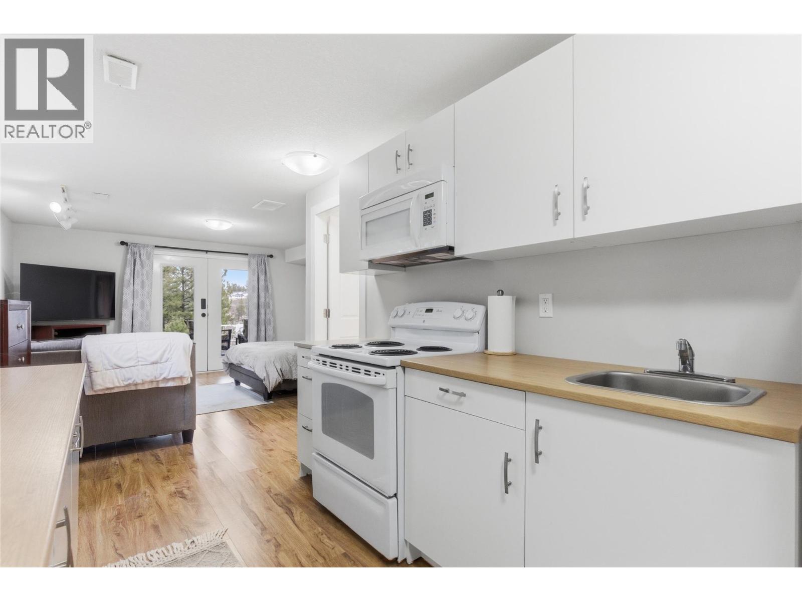 910 HEATHERTON COURT - 29