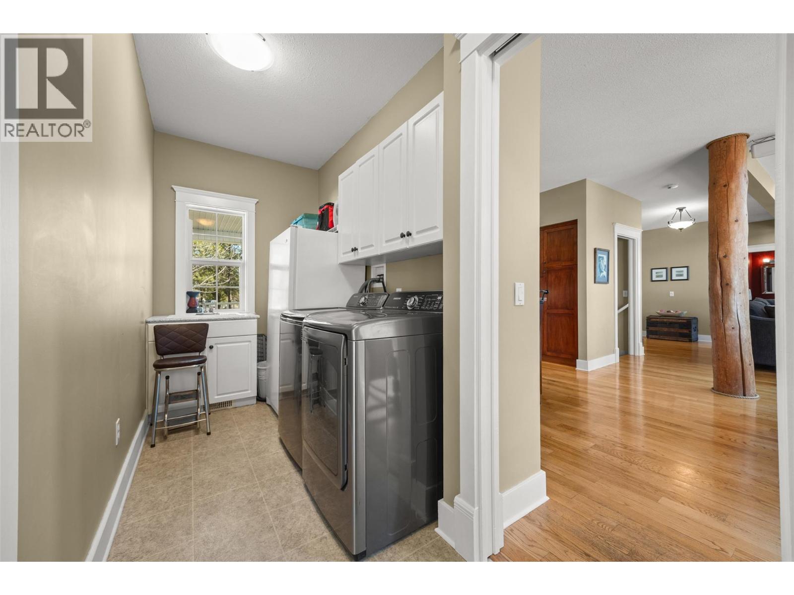 4952 Star Place, Peachland
