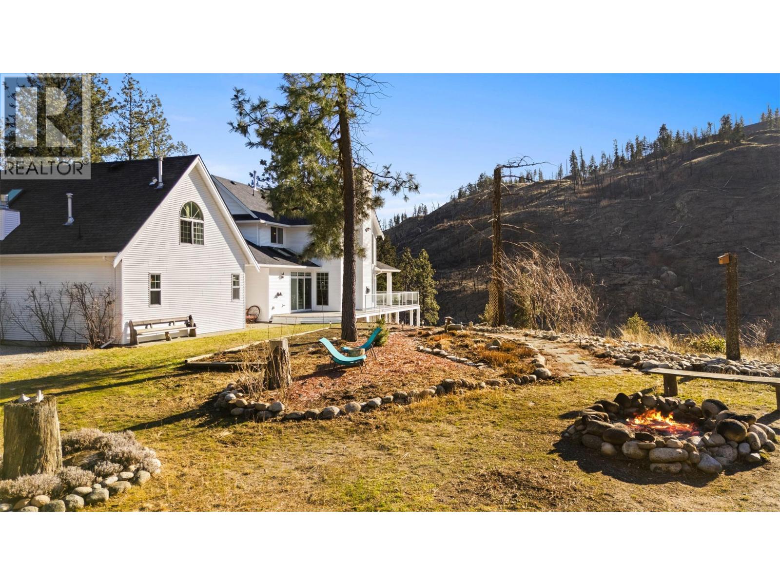 4952 Star Place, Peachland