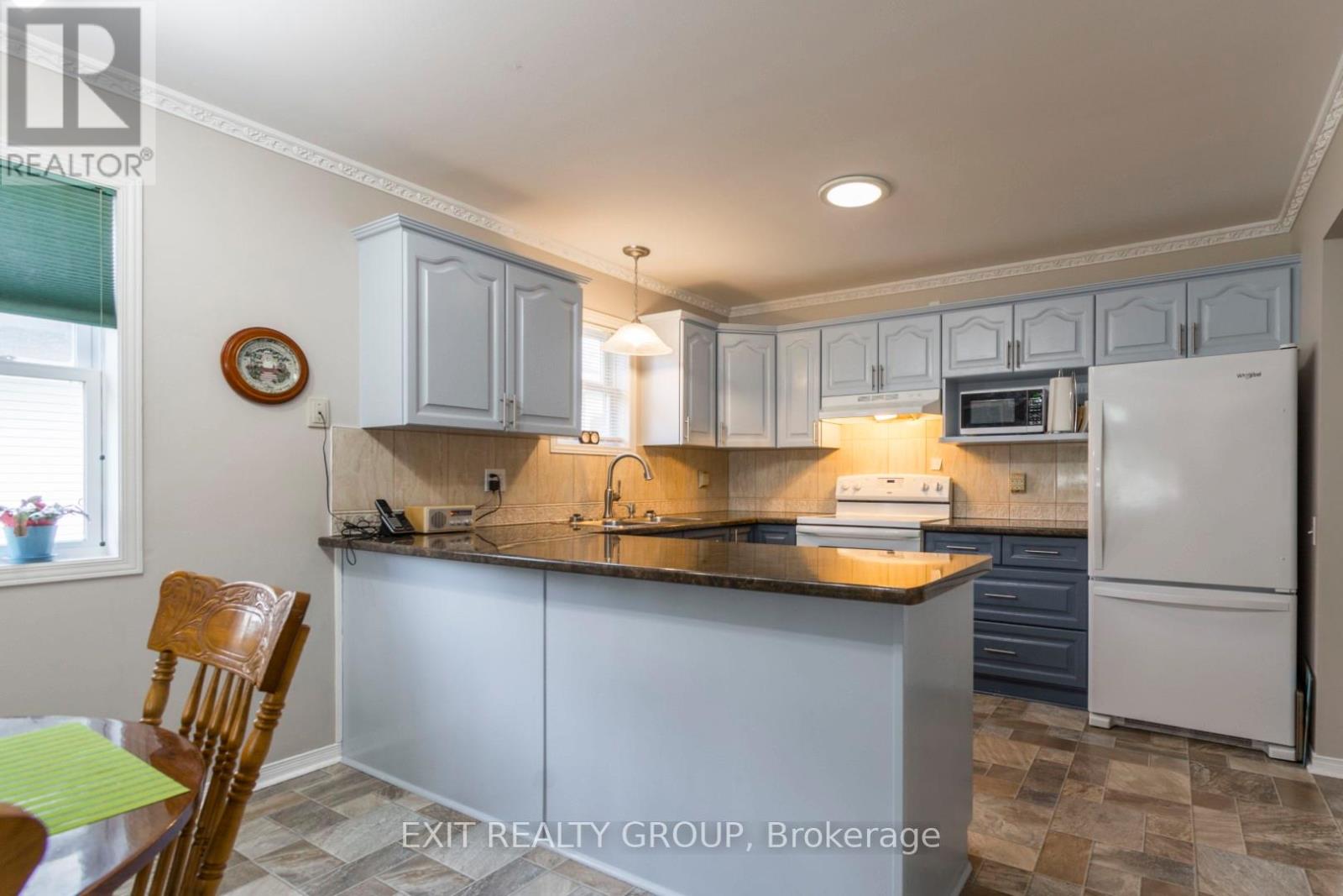 36 CRETNEY DRIVE - 11