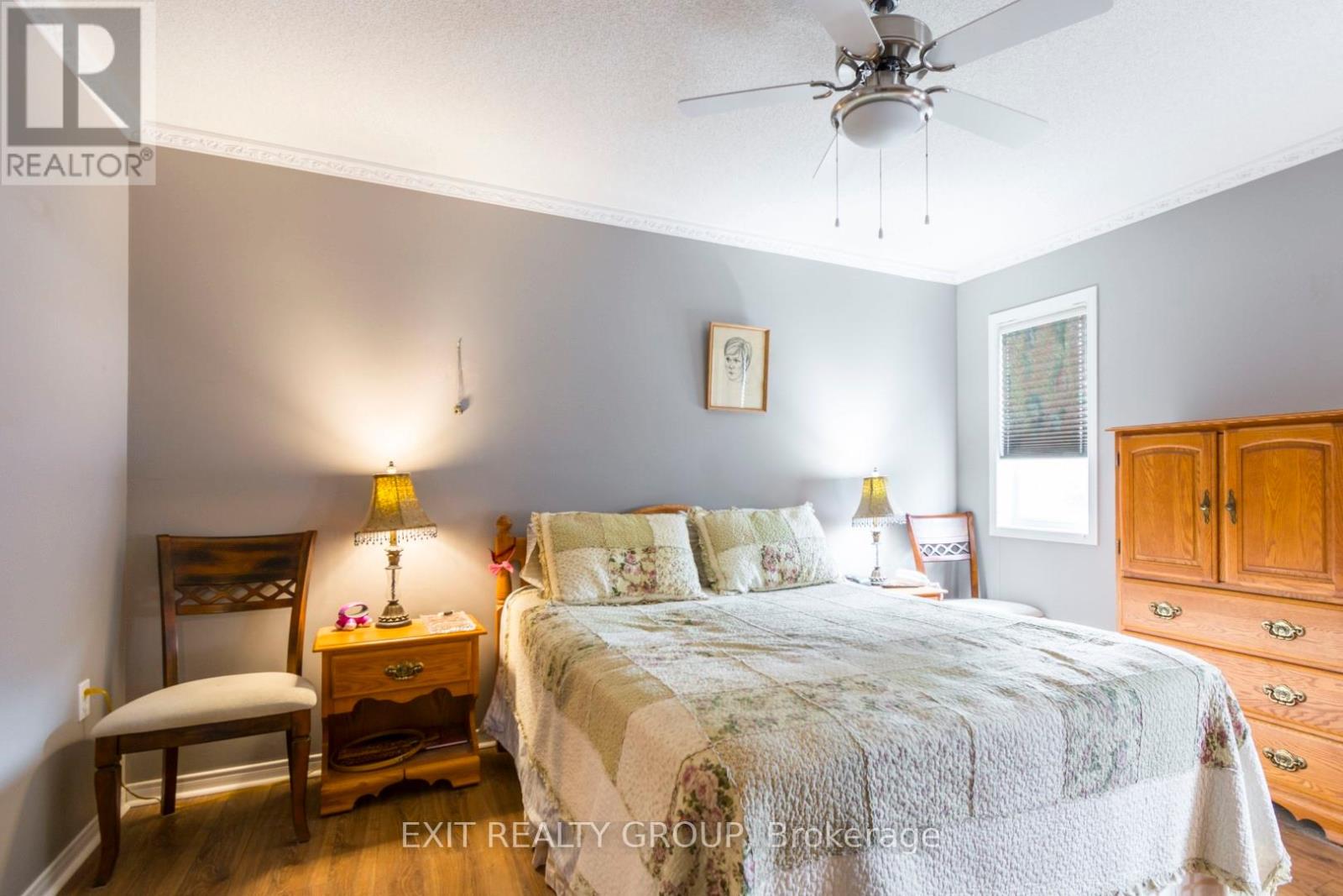 36 CRETNEY DRIVE - 17