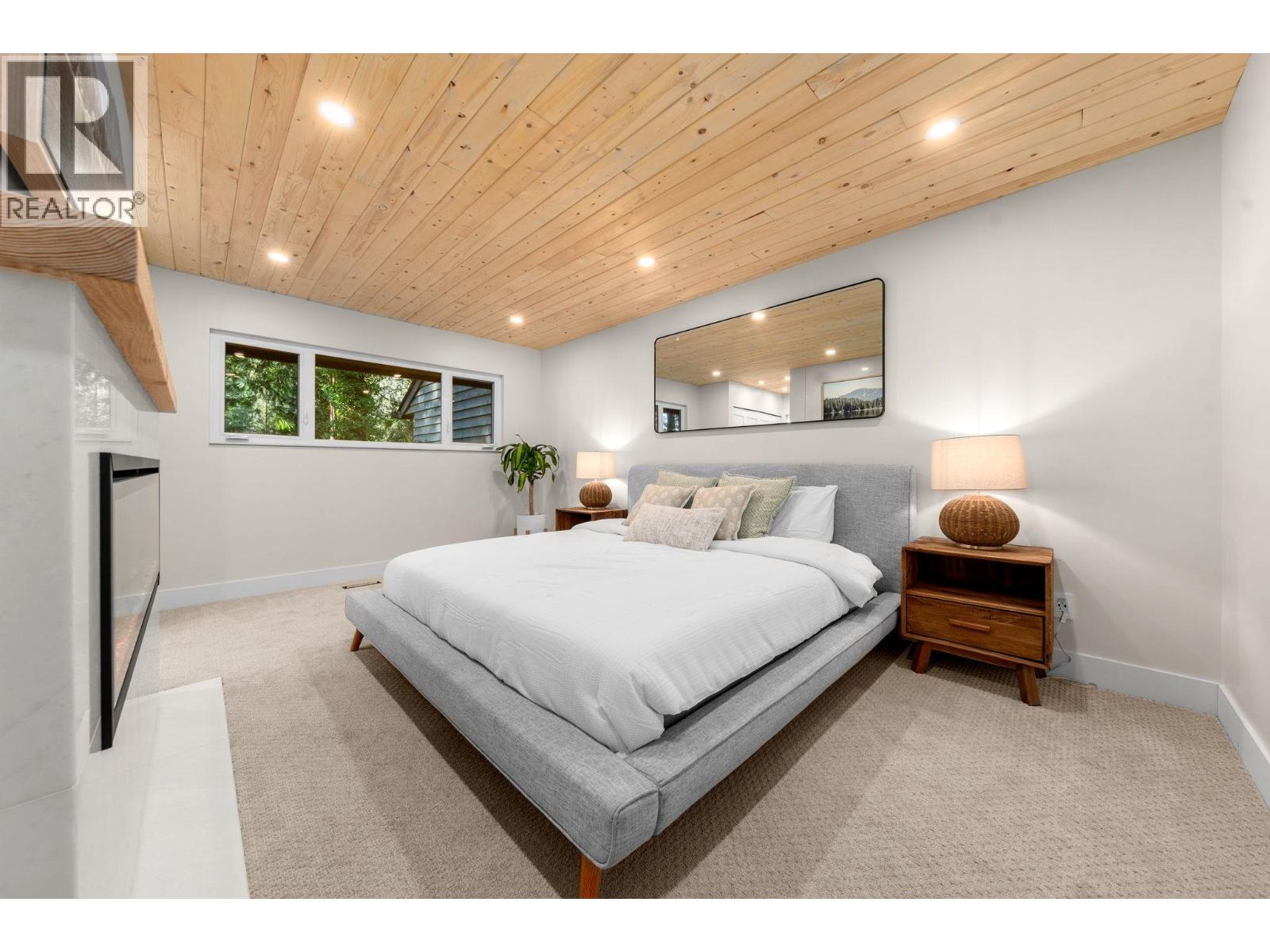 867 FREDERICK ROAD, North Vancouver