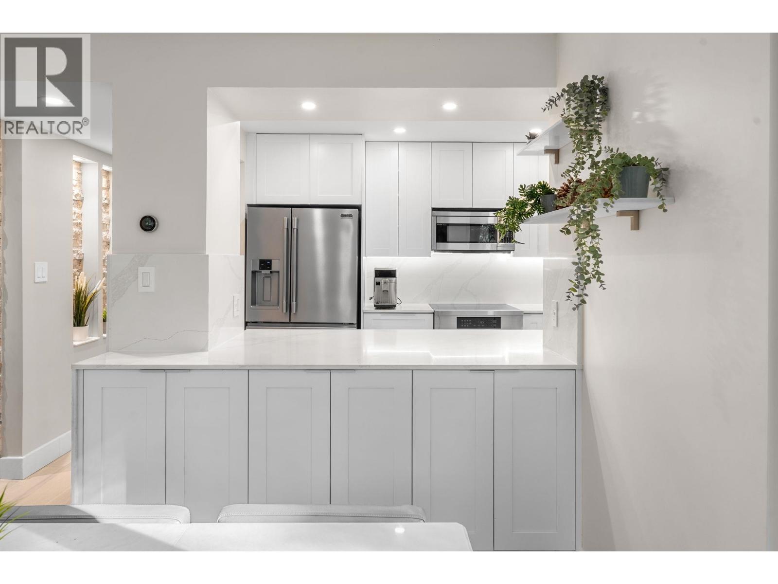 867 FREDERICK ROAD, North Vancouver