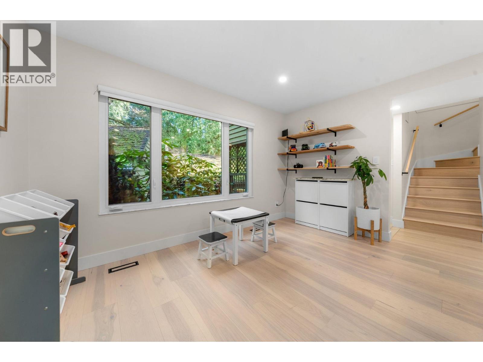 867 FREDERICK ROAD, North Vancouver