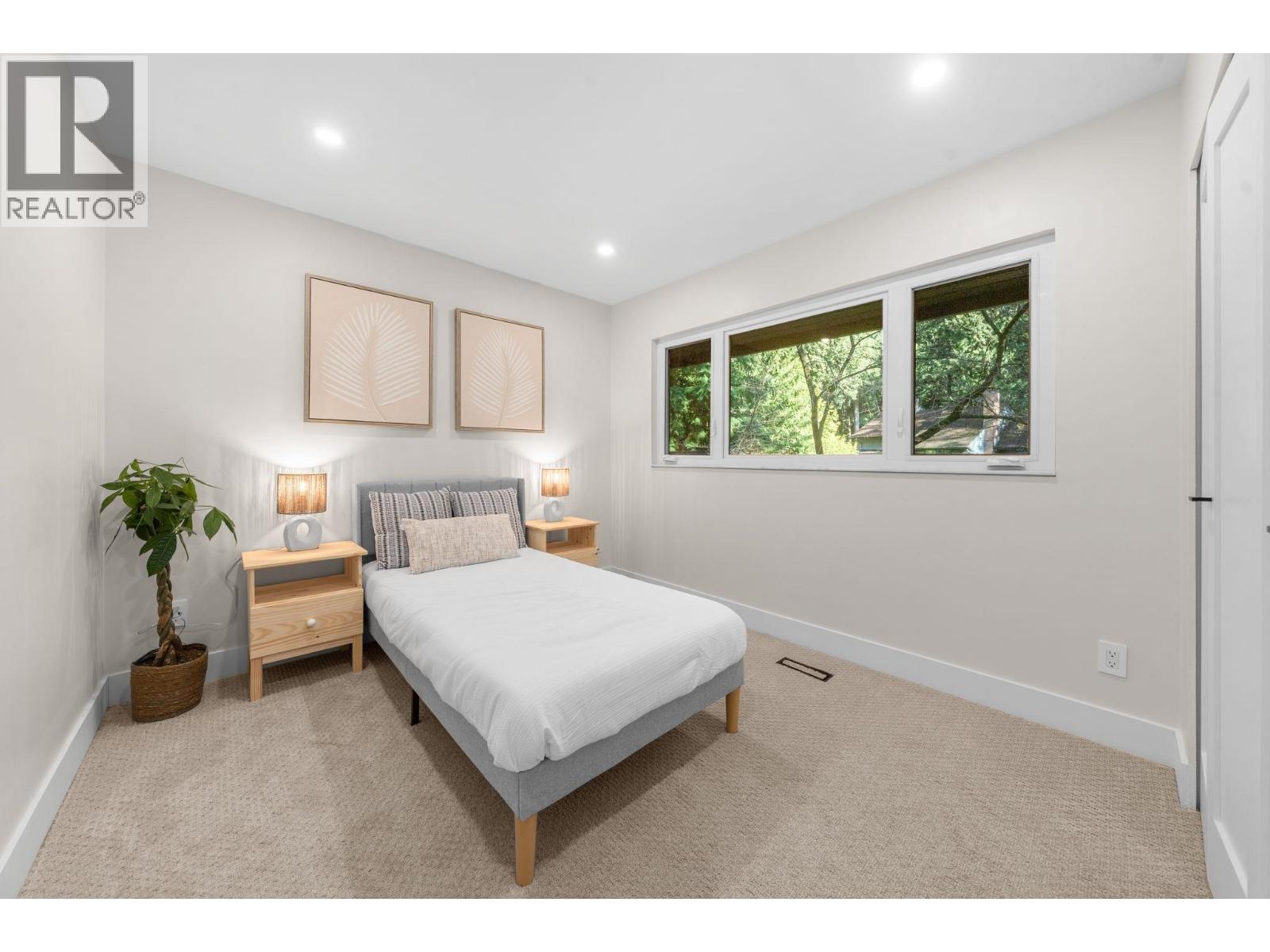 867 FREDERICK ROAD, North Vancouver