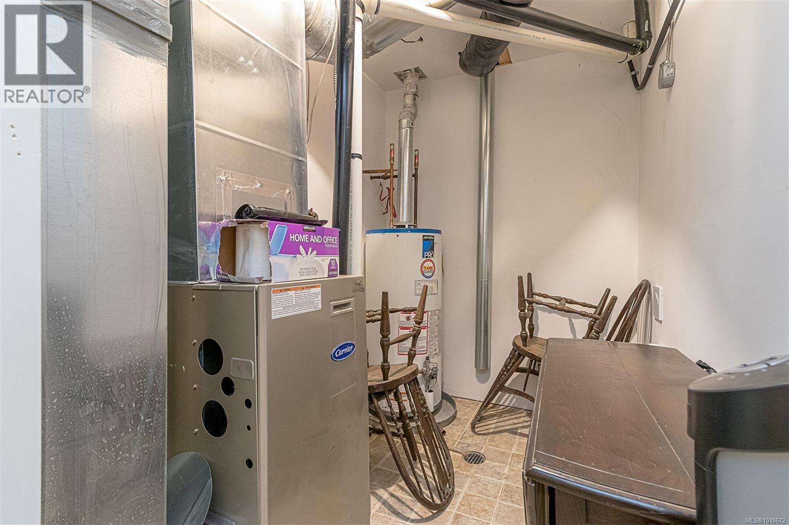 350 Dogwood Dr, Ladysmith