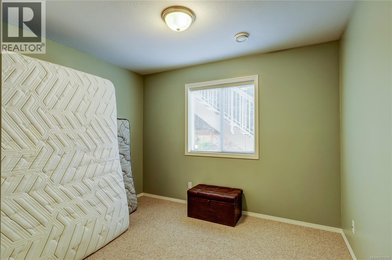 6169 BRICKYARD RD - 27