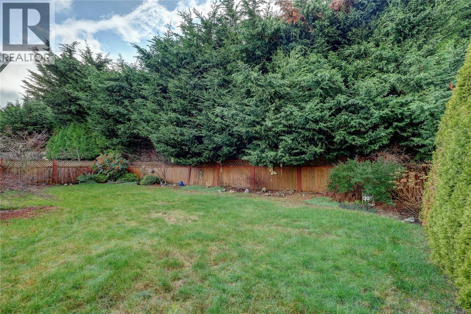 6169 BRICKYARD RD - 35