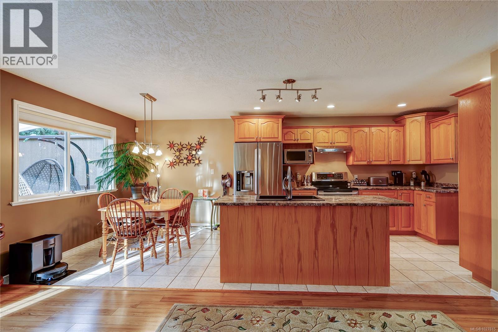 6169 BRICKYARD RD - 9