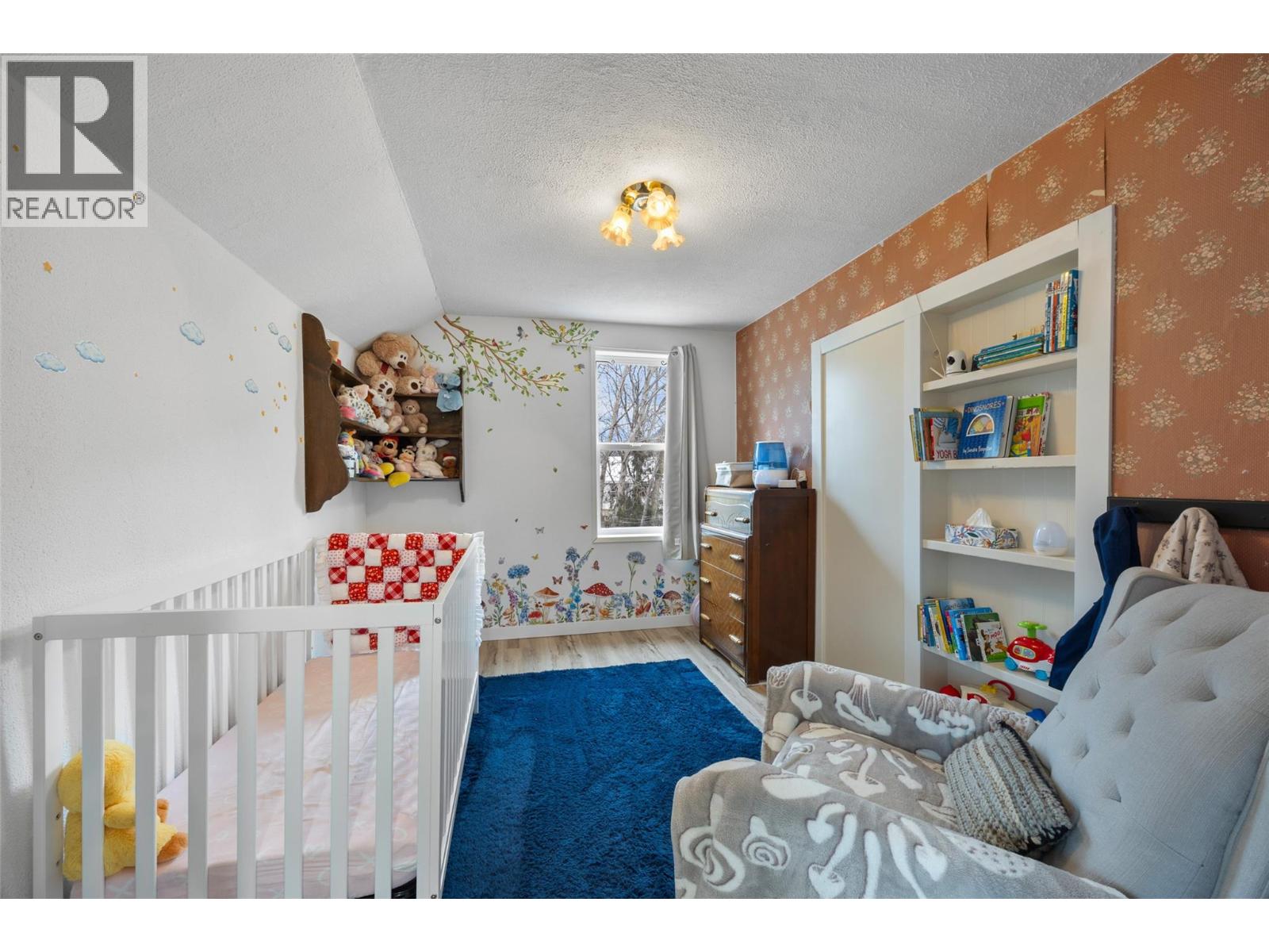 514 SHUSWAP Avenue, Chase